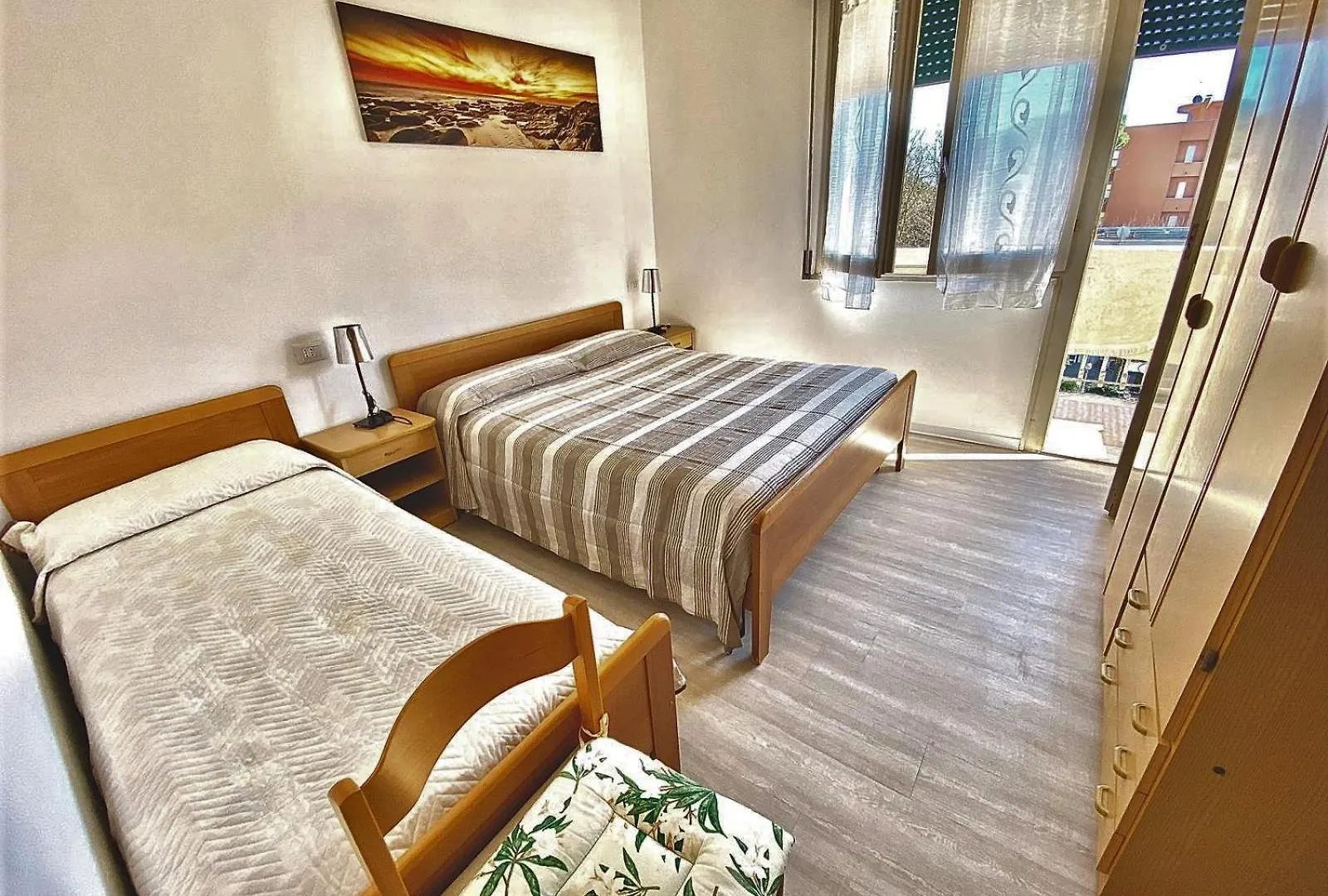 Apartment Cervia Appartamenti Mare Di Fronte Alla Spiaggia E Alla Pineta Italy