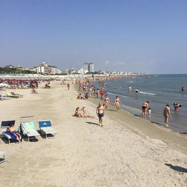 Cervia Appartamenti Mare Di Fronte Alla Spiaggia E Alla Pineta Apartment